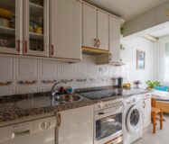 Светлая квартира 65 кв.м в Barrio del Pilar рядом с метро