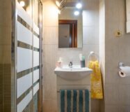 Светлая квартира 65 кв.м в Barrio del Pilar рядом с метро