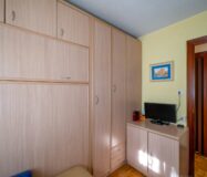 Светлая квартира 65 кв.м в Barrio del Pilar рядом с метро