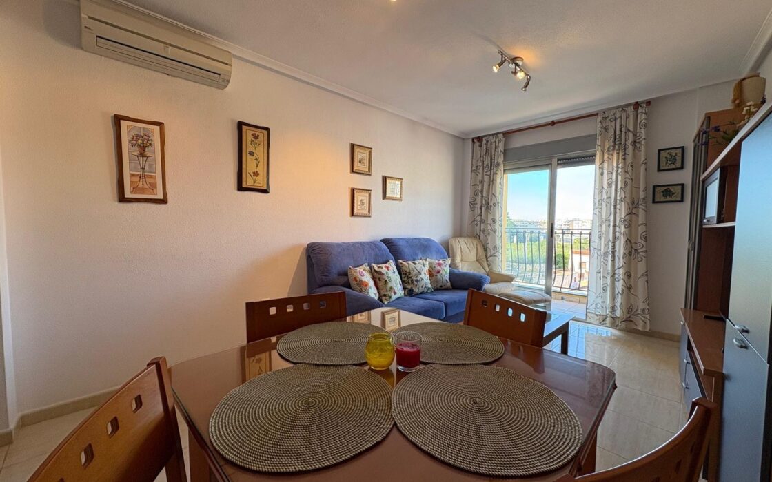 Апартаменты 69 кв.м в Торревьехе, 500 м до моря