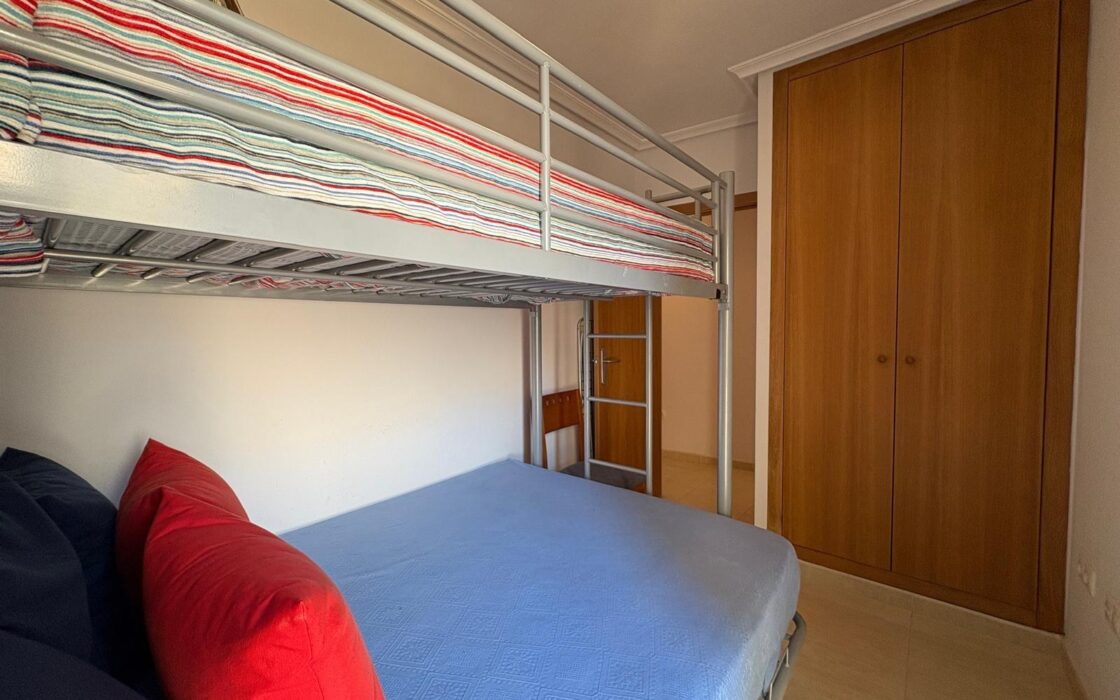 Апартаменты 69 кв.м в Торревьехе, 500 м до моря