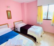 Світла квартира з терасою та видом на море в Кальпе 90 кв.м.