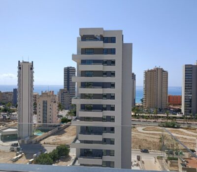 Апартамент з терасою та видом на море в Кальпе, 91 кв.м