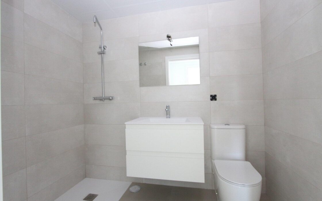 Апартамент з терасою та видом на море в Кальпе, 91 кв.м