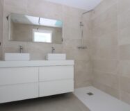 Апартамент з терасою та видом на море в Кальпе, 91 кв.м