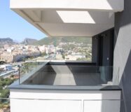 Апартамент з терасою та видом на море в Кальпе, 91 кв.м