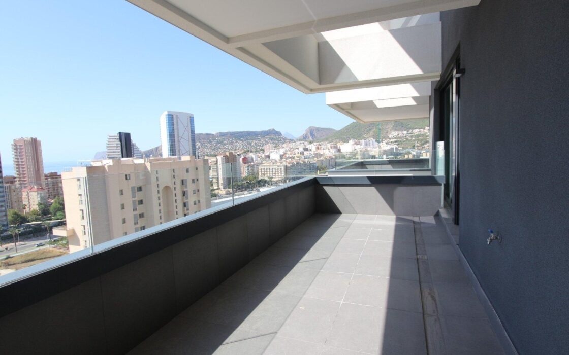 Апартамент з терасою та видом на море в Кальпе, 91 кв.м