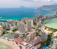 Апартамент з терасою та видом на море в Кальпе, 91 кв.м