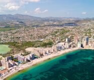 Апартамент з терасою та видом на море в Кальпе, 91 кв.м