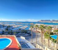 Квартира 98 кв.м з панорамним видом на море в Кальпе