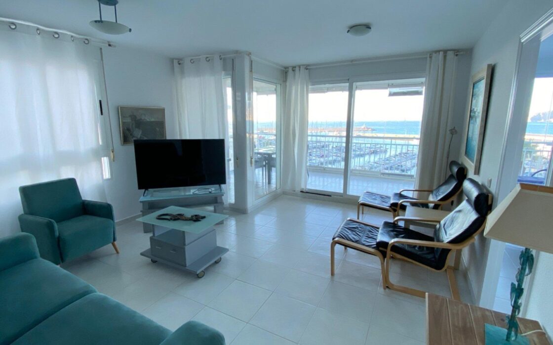 Квартира 98 кв.м з панорамним видом на море в Кальпе