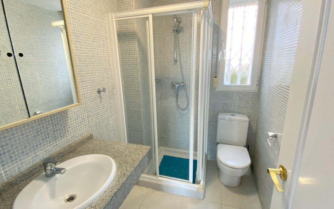 Квартира 98 кв.м з панорамним видом на море в Кальпе