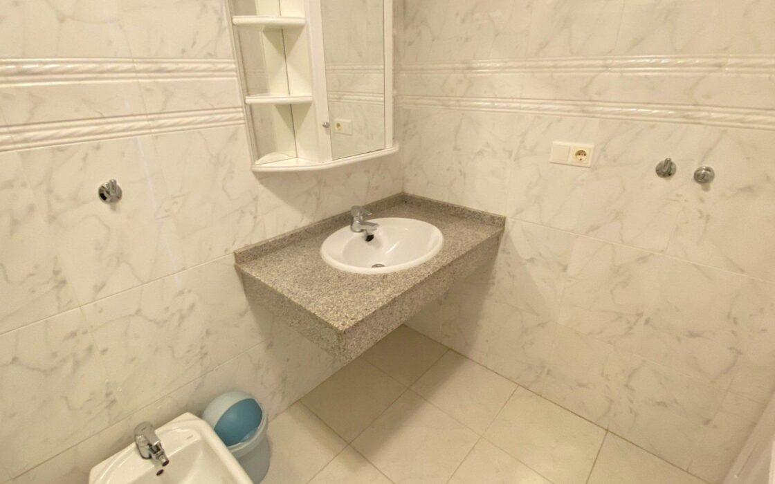 Квартира 98 кв.м з панорамним видом на море в Кальпе