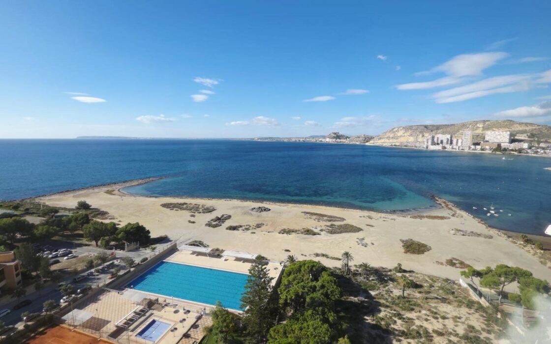 Апартаменты 152 кв.м у моря в San Juan Playa