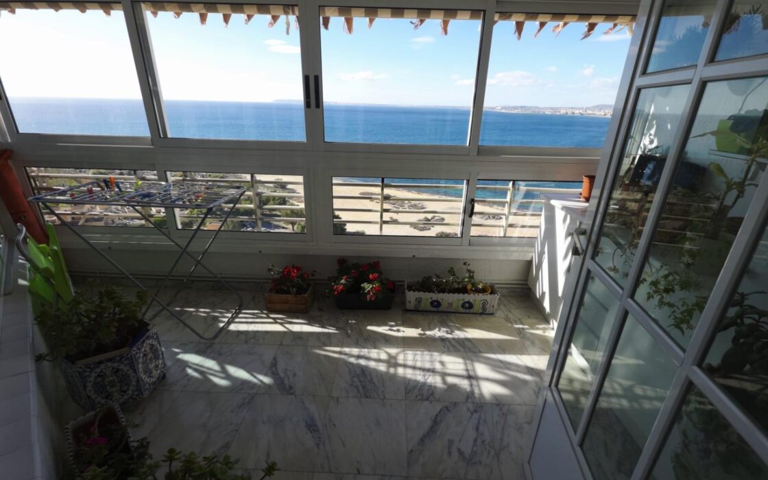 Апартаменты 152 кв.м у моря в San Juan Playa