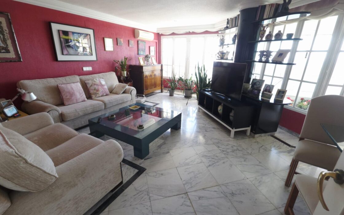 Апартаменты 152 кв.м у моря в San Juan Playa