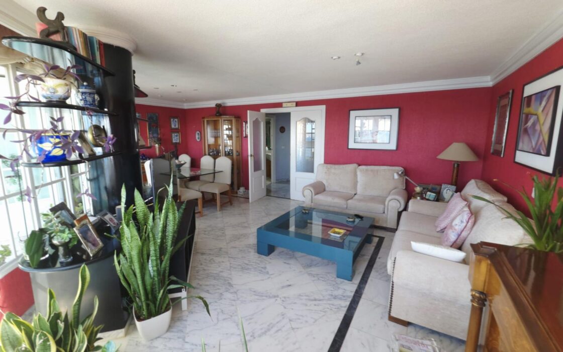 Апартаменты 152 кв.м у моря в San Juan Playa