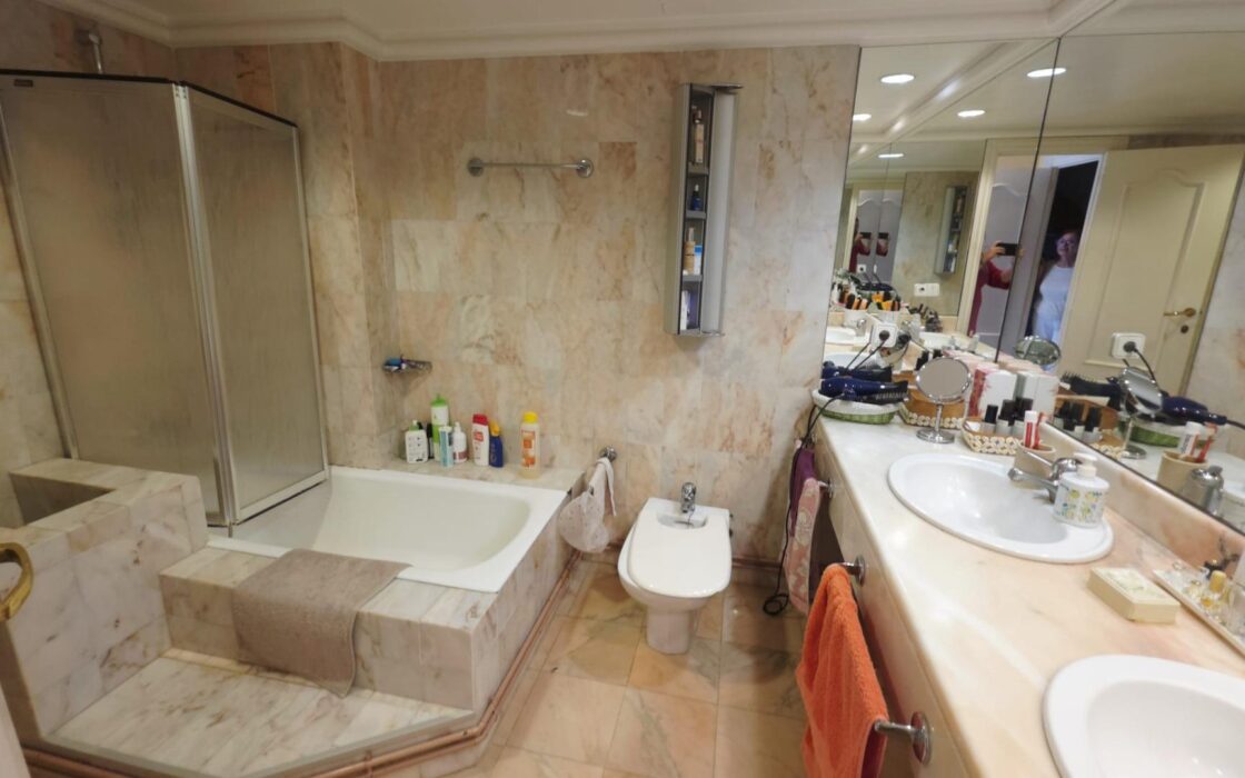 Апартаменты 152 кв.м у моря в San Juan Playa