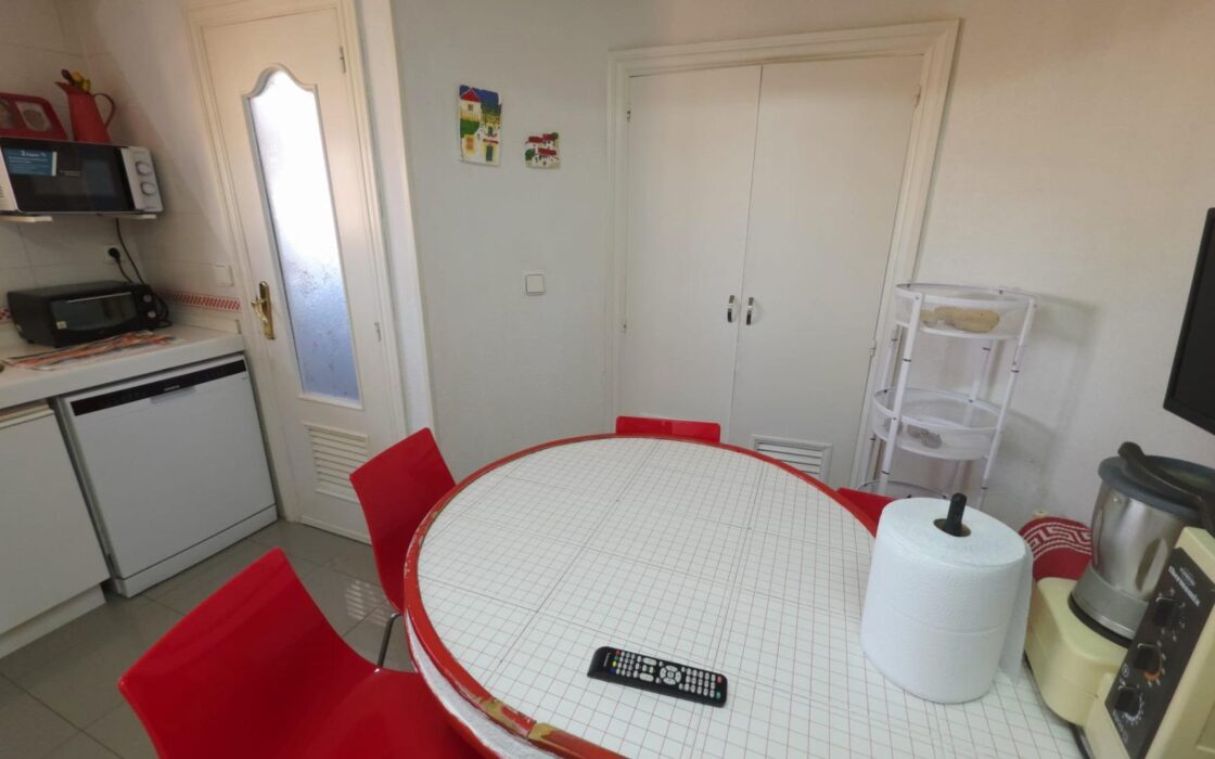 Апартаменты 152 кв.м у моря в San Juan Playa