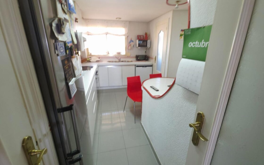 Апартаменты 152 кв.м у моря в San Juan Playa