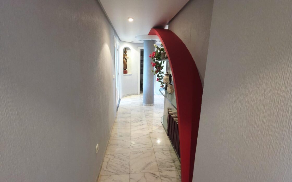 Апартаменты 152 кв.м у моря в San Juan Playa