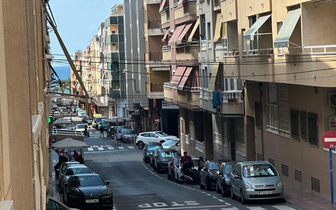 Апартаменты 59 кв.м у моря в Торревьехе с террасой