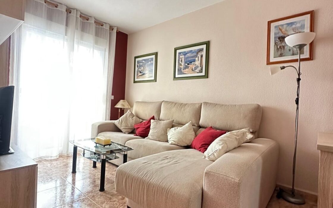 Апартаменты 59 кв.м у моря в Торревьехе с террасой