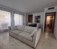 Апартаменти в Торревьехе 110 кв.м з терасою та видом на море