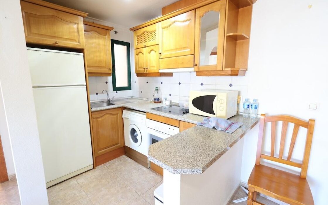 Апартаменти 63 кв.м в Ориуэла Коста 500 м від моря