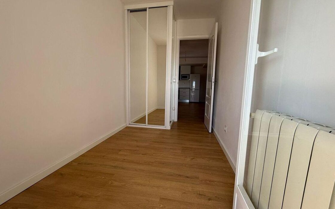 Светлая квартира с двумя спальнями в Мадриде, 55 кв.м.