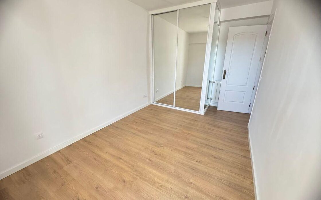 Светлая квартира с двумя спальнями в Мадриде, 55 кв.м.