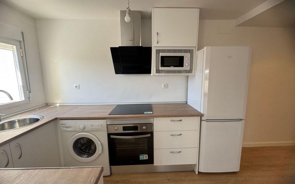 Светлая квартира с двумя спальнями в Мадриде, 55 кв.м.