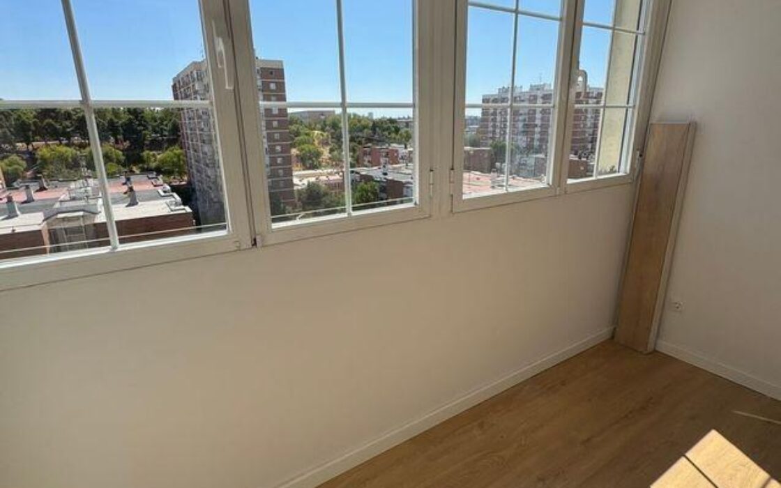 Светлая квартира с двумя спальнями в Мадриде, 55 кв.м.