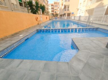 Апартаменты 62 кв.м в Торревьехе с террасой у моря