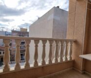 Апартаменты 51 кв.м с террасой в Торревьехе у моря