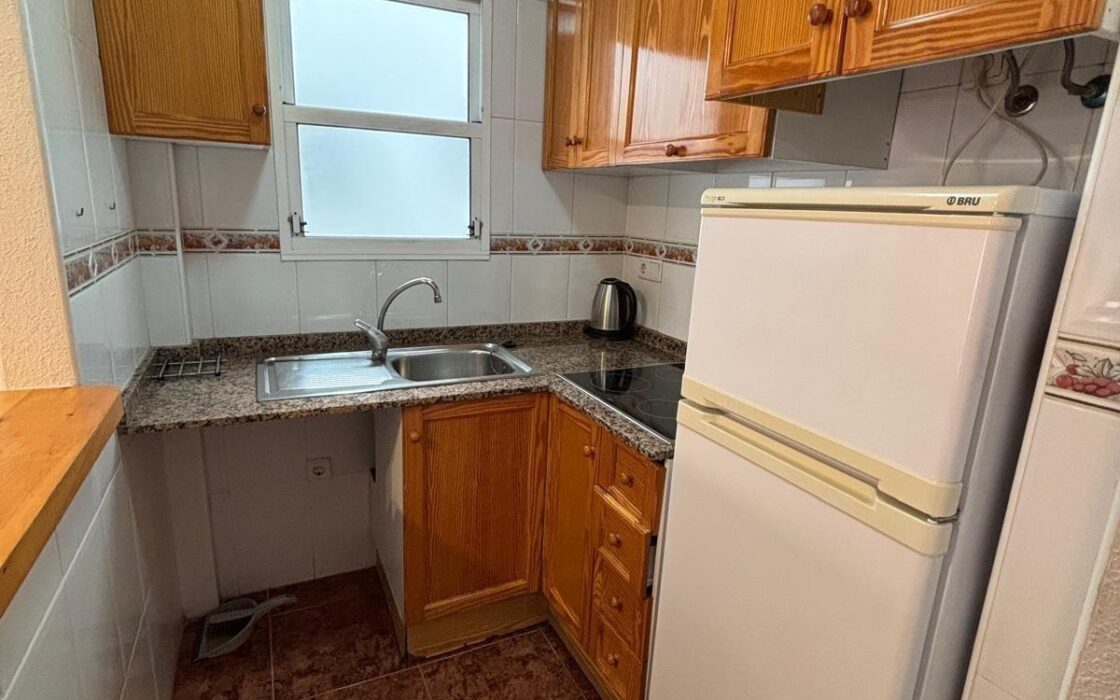 Апартаменты 60 кв.м с террасой в Торревьехе у моря