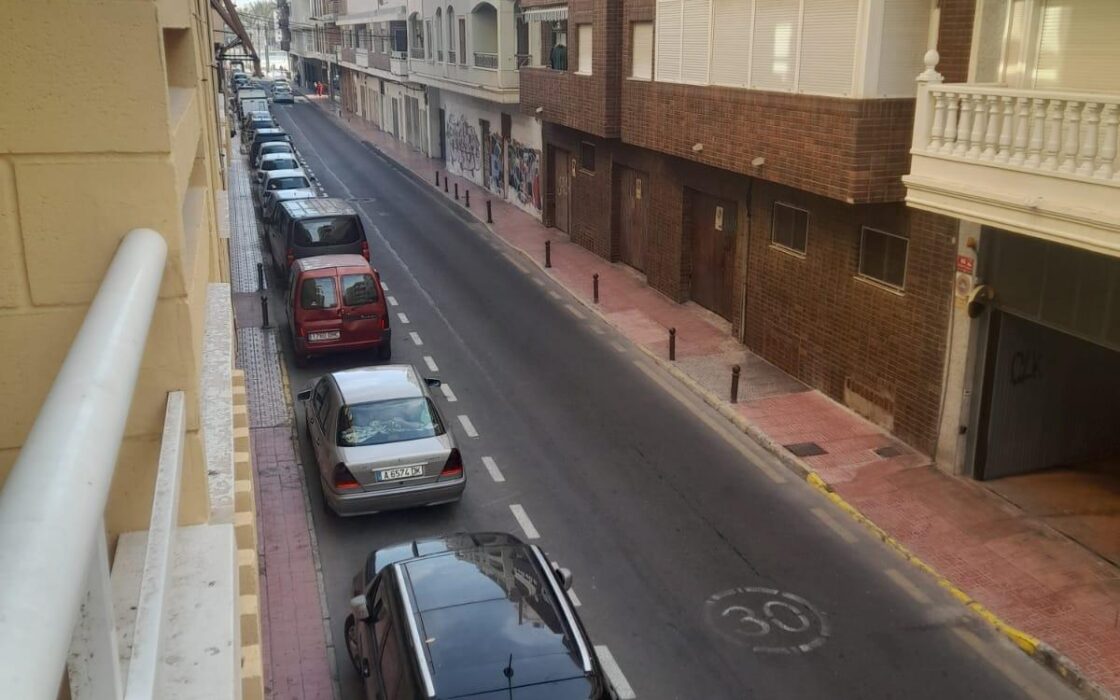 Апартаменты 80 кв.м у моря в Торревьехе с террасой