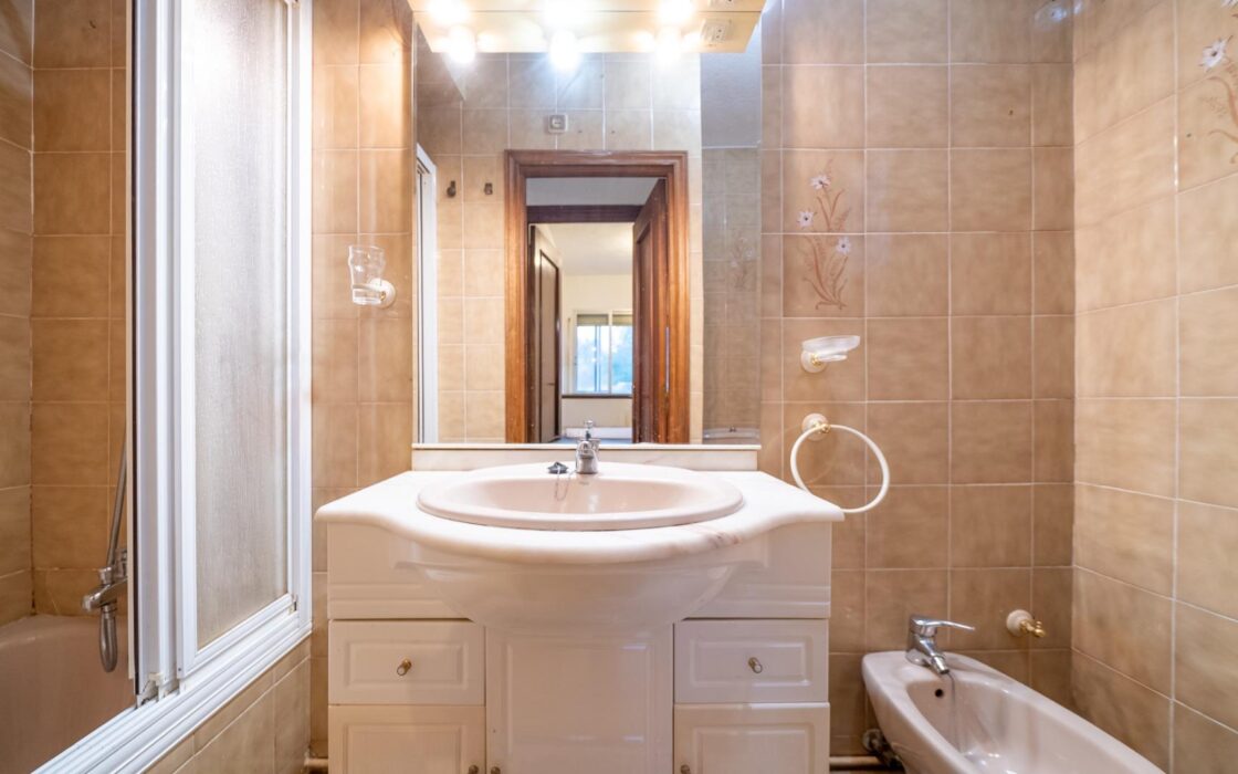 Квартира с двумя террасами в Мадриде 3 комнаты 73 кв.м