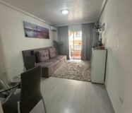 Апартаменты 60 кв.м в Торревьехе у моря с террасой