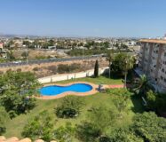 Апартаменты 60 кв.м в Торревьехе у моря с террасой