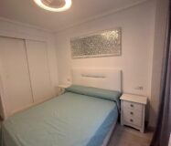 Апартаменты 60 кв.м в Торревьехе у моря с террасой