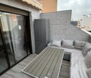 Студия в Торревьехе 31 кв.м у моря с ремонтом