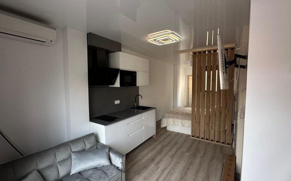 Студия в Торревьехе 31 кв.м у моря с ремонтом