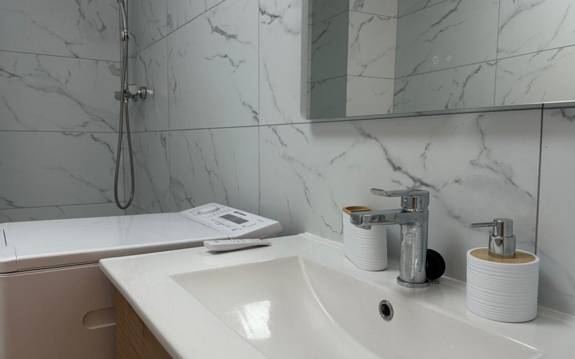 Студия в Торревьехе 31 кв.м у моря с ремонтом