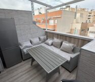 Студия в Торревьехе 31 кв.м у моря с ремонтом