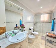 Продаются апартаменты 70 кв.м в Торревьехе, 750 м до моря