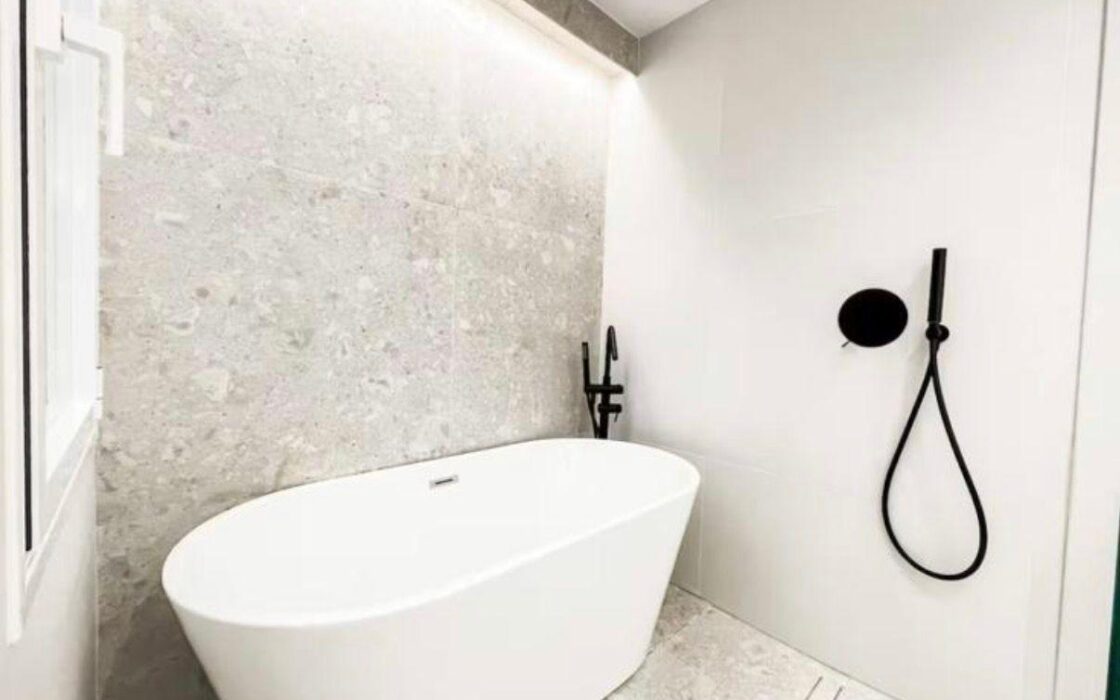 Апартаменты 65 кв.м в Мадриде с 3 комнатами и лифтом