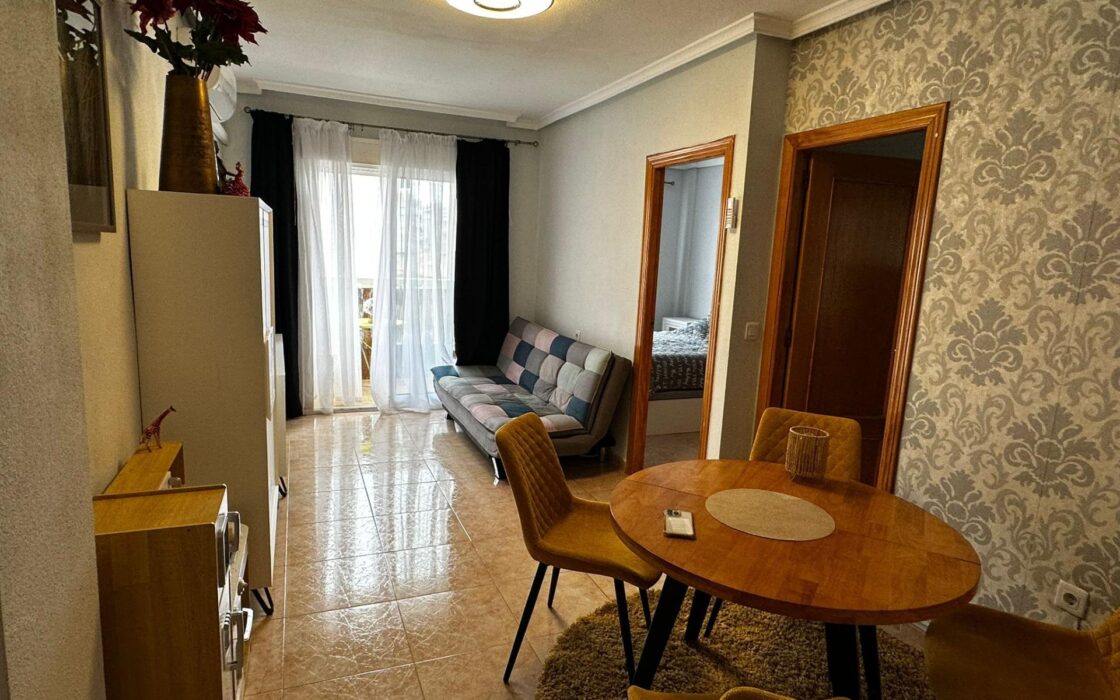 Апартаменти 55 кв.м в Торрев’єсі, 850 м до моря