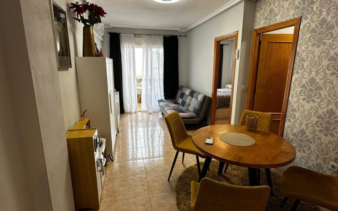 Апартаменти 55 кв.м в Торрев’єсі, 850 м до моря