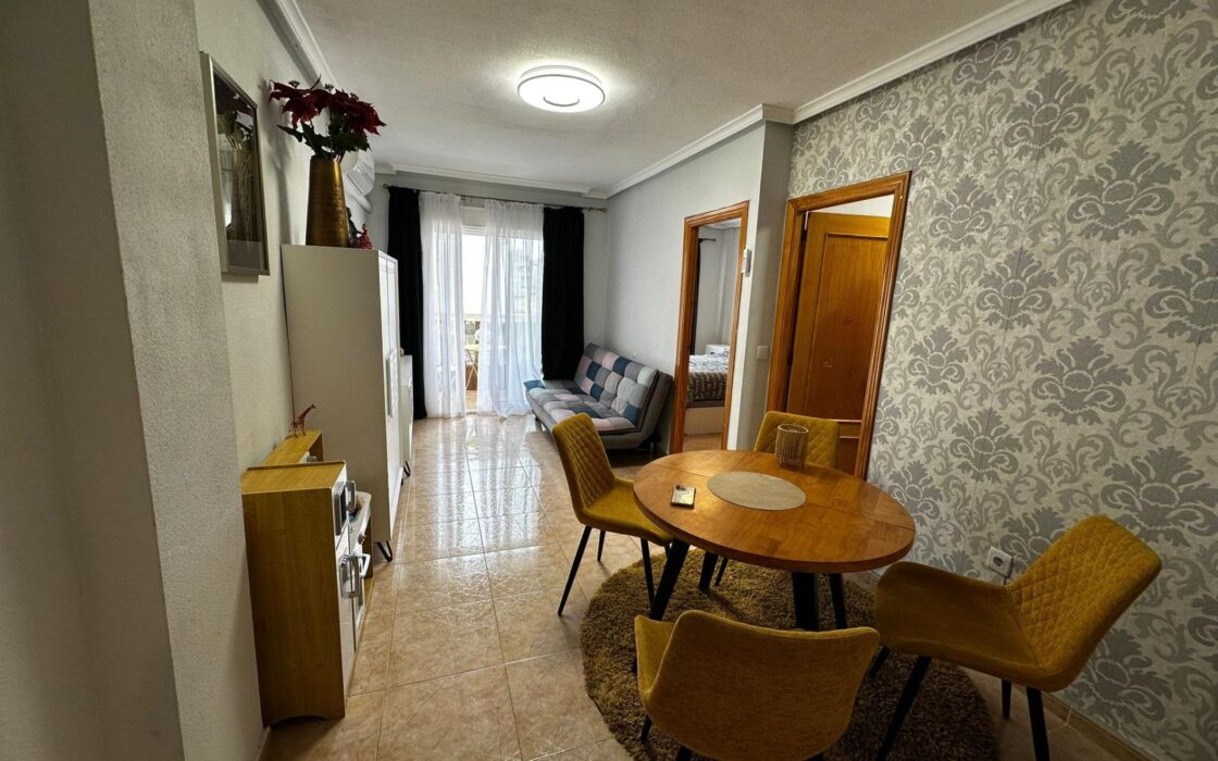 Апартаменти 55 кв.м в Торрев’єсі, 850 м до моря